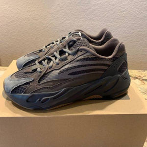 ADIDAS YEEZY BOOST 700 V2 "Geode"